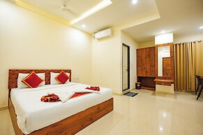 Hotel Rajdhani Inn & Suites