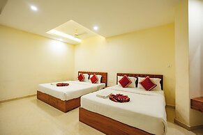 Hotel Rajdhani Inn & Suites