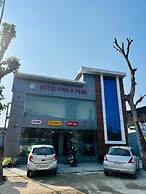 Hotel Pine N Peak