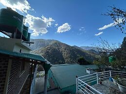 Mehra paradise and cafe
