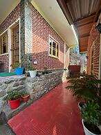 Mehra paradise and cafe