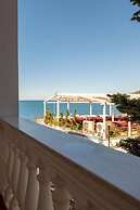 Erdano Hotel
