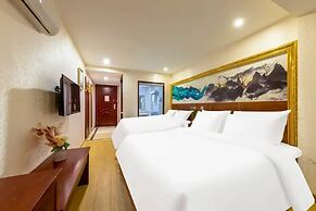City-state Boutique Hotel