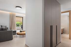 Glyfada Signature Apartment