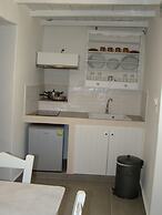 Efis Apartments