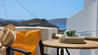 Efis Apartments