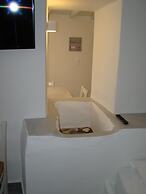 Efis Apartments