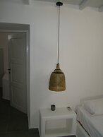 Efis Apartments