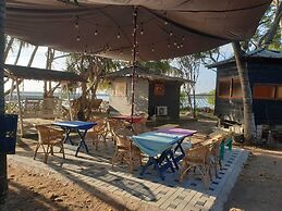 Tomorrowland Beach Villas