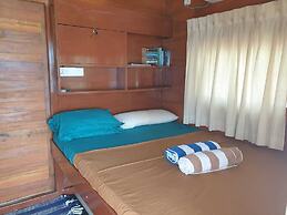 Tomorrowland Beach Villas