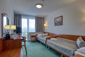 Hotel Unitral SPA