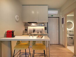 Karitsi Suites