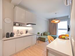 Karitsi Suites
