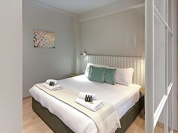 Karitsi Suites