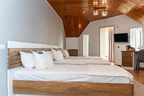 ECO ART Hotel