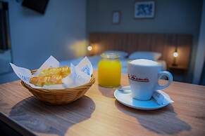 Casa Be Suites