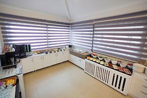 elea premium stay