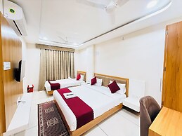 Hotel Tirupati Inn