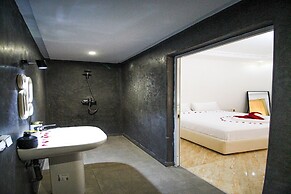 Redmoon Villa & Riad