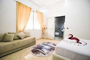 Redmoon Villa & Riad