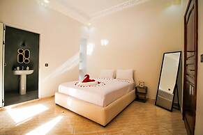 Redmoon Villa & Riad