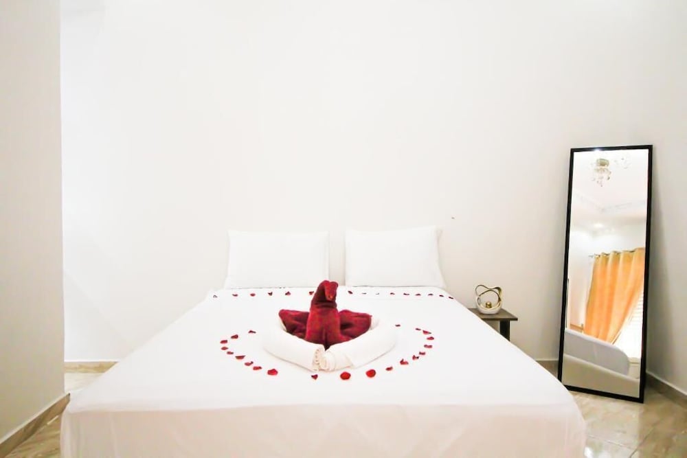 Redmoon Villa & Riad