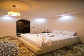 Redmoon Villa & Riad