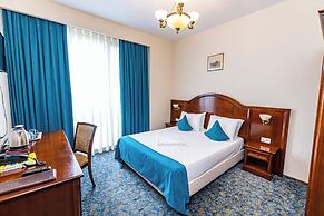 HOTEL DIESEL