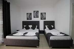 Hotel Kapllani