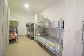 Hostel K13