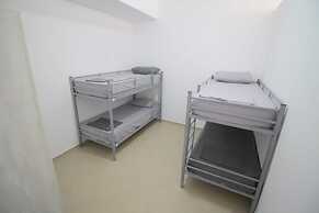 Hostel K13