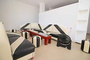 Hostel K13