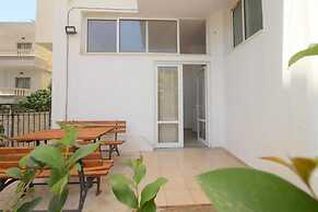 Hostel K13