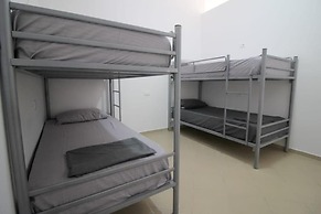 Hostel K13