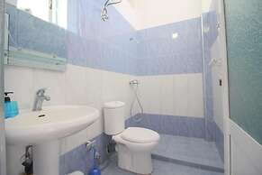 Hostel K13