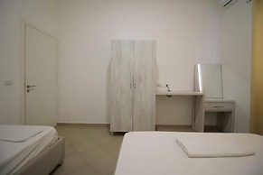 Hostel K13