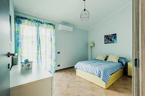 Lemon House