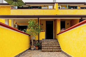Lemon House