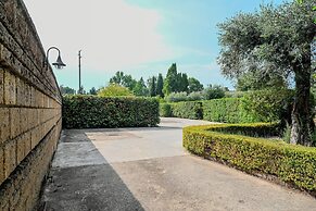 Villa Leproso