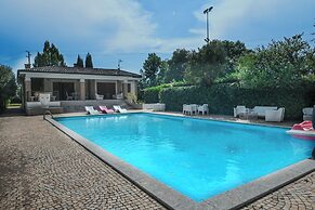 Villa Leproso