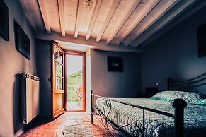 Casa Lierna 11
