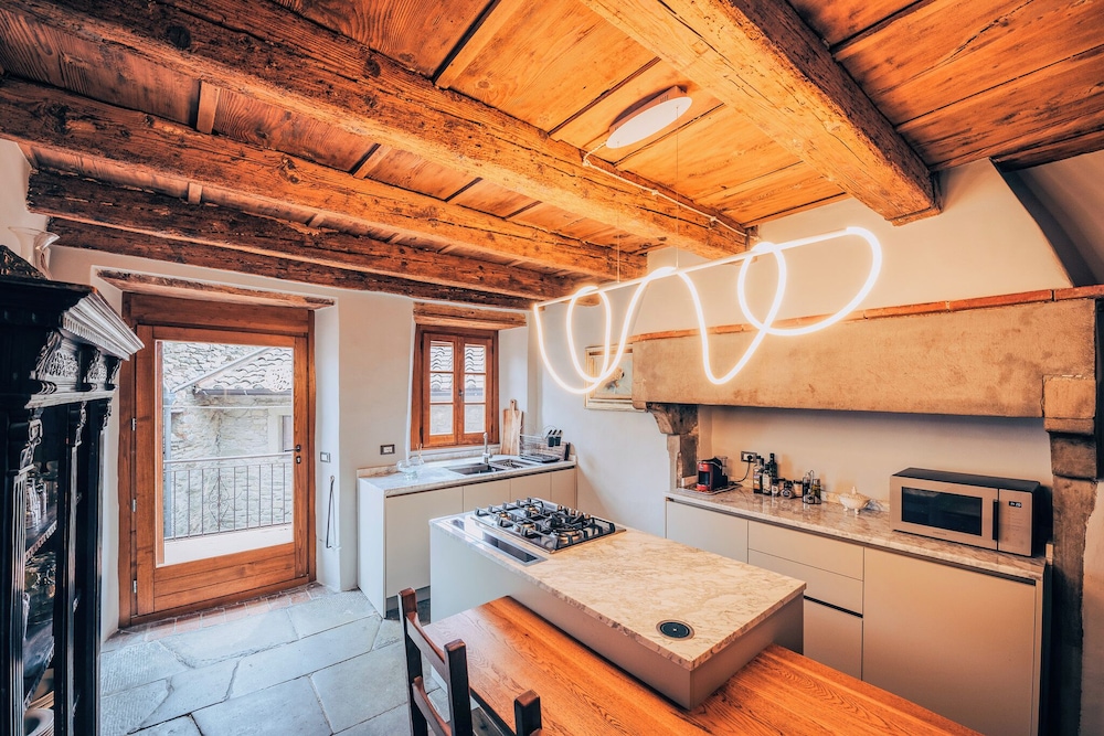 Casa Lierna 11