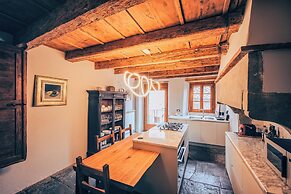 Casa Lierna 11