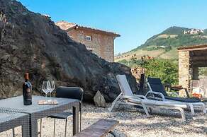 Pietra Home