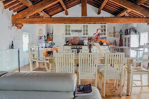 Villa Nides