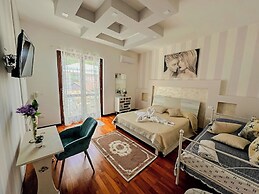 B&B By Family L&G