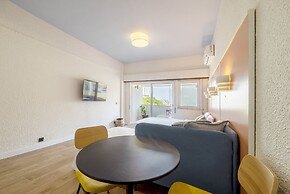 Amarelo Studio by Olala Homes