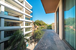 2 BR Condo - Rooftop Ocean View Joy 202