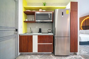 2 BR Condo - Rooftop Ocean View Joy 202