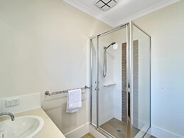 Spacious 3-bed Home in Peaceful Byford